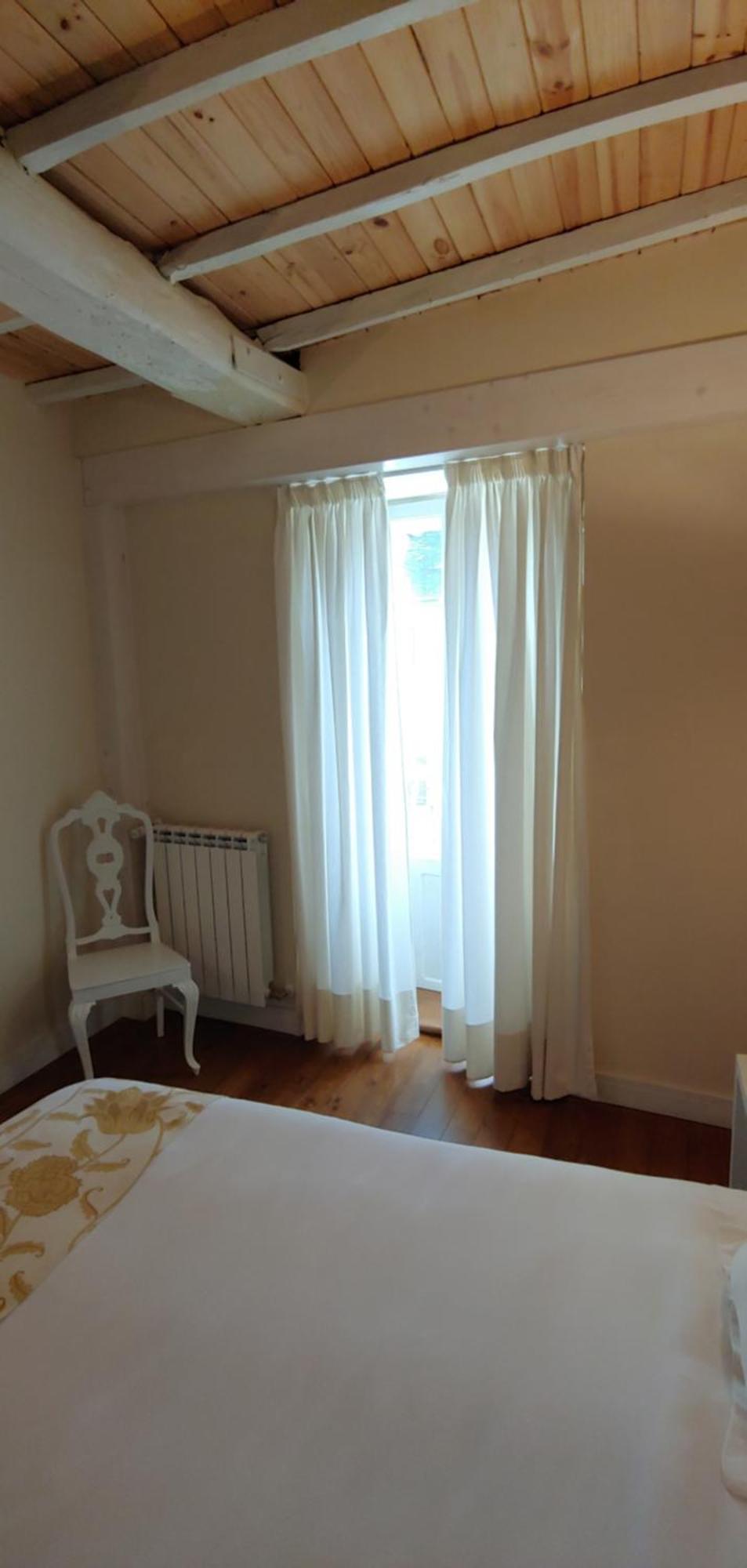 Hostal Camponaraya Bagian luar foto